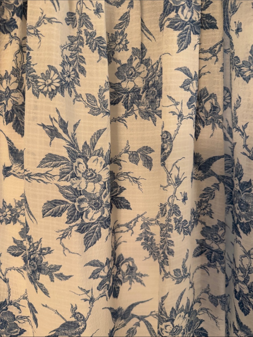 Max Studio White Maxi Dress with Blue Floral Print - Picture 4 of 5